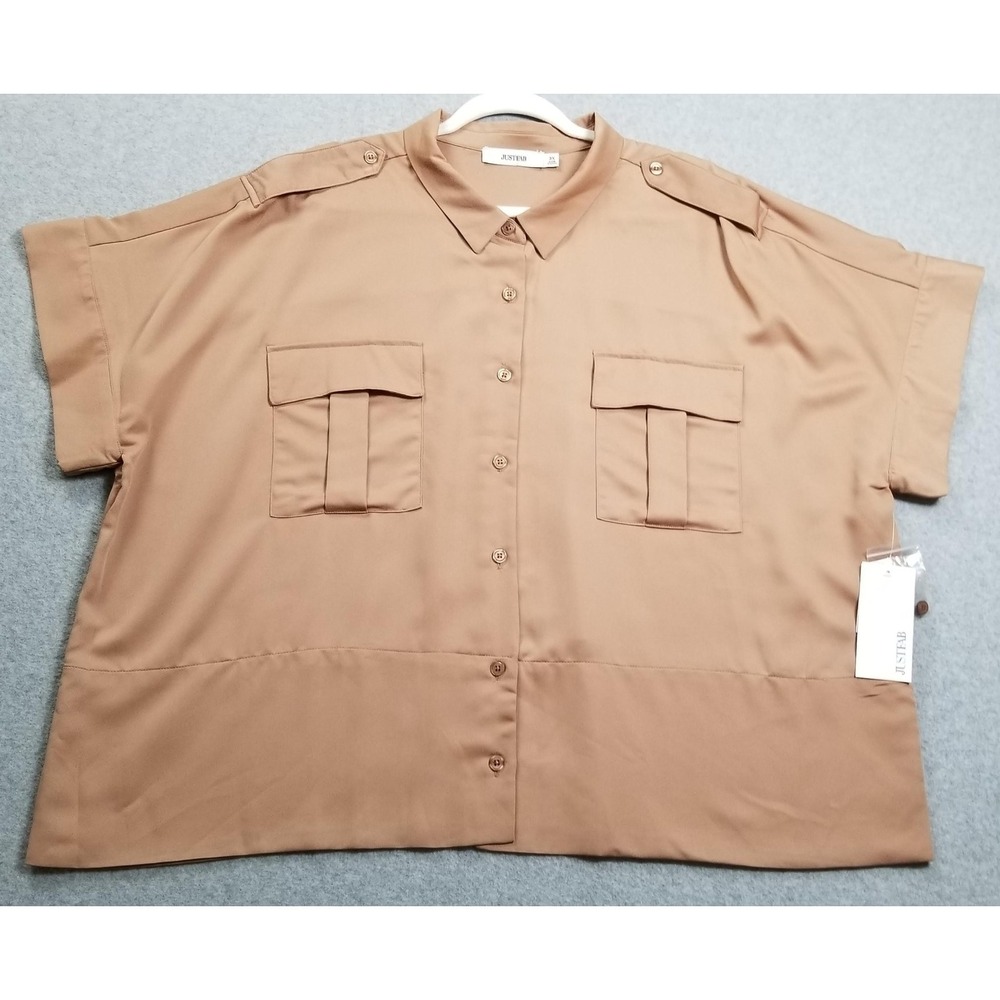 NEW JustFab Button Up Shirt Women's 3X Plus Brown Short Sleeve Blouse Two Pocket
